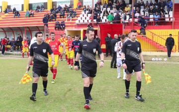 Ο Ιωαννίδης σφυρίζει στο «Οικονομίδειο»