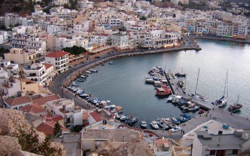 Η Ευρωπαϊκή Επιτροπή των Περιφερειών ζητεί την εισαγωγή ρήτρας νησιωτικού χαρακτήρα