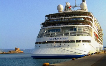 VIP Αμερικανοί στη Ρόδο με το νεότευκτο κρουαζιερόπλοιο Silver Muse