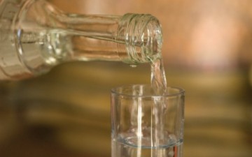 Κατάσχεσαν 30 λίτρα σούμας