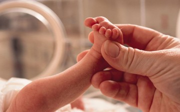 Ανάδοχη οικογένεια ή ίδρυμα θα αναλάβει τον μικρό Άγγελο