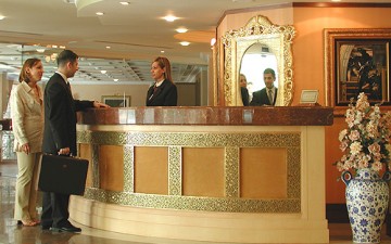 Μείζον θέμα το τέλος διανυκτέρευσης