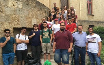 Η ΑΣΤΕΡ “μαζεύει καπάκια και μοιράζει χαμόγελα”