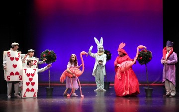 Η Αλίκη στη χώρα των θαυμάτων