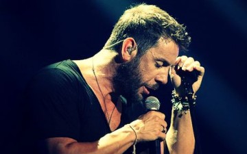 Ο Γιώργος Μαζωνάκης στο Amphitheatre Club της Λίνδου