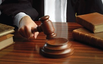 Ελεύθερη με όρους αφέθηκε για τη ληστεία η Νιγηριανή
