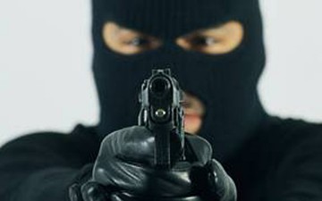 Συνεχίζονται οι προσαγωγές για τη ληστεία στο Φαληράκι
