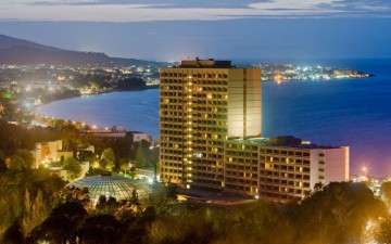 H E2 Aroma αρωματίζει το Rodos Palace