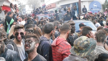 Κοσμοσυρροή στο Καρναβάλι του Αρχαγγέλου (φωτορεπορτάζ)