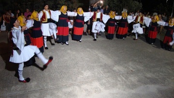 Μωραΐτικο γλέντι από τους Πελοποννήσιου της Ρόδου