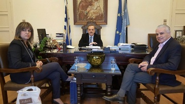 Συνάντηση του Δημάρχου με τον Πρόεδρο Διευθυντών Ξενοδοχείων Ρόδου για τη νέα τουριστική περίοδο