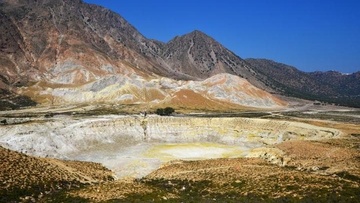 Η Νίσυρος στα 19 καλύτερα ελληνικά νησιά σύμφωνα με την «Telegraph»