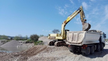 Ρόδος: Συνελήφθησαν για παράνομη αμμοληψία απο όχθες ποταμού