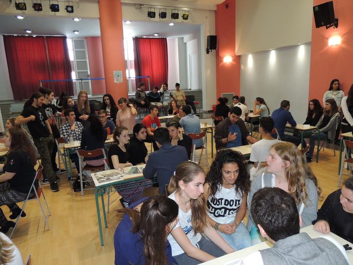 Με μεγάλο ενδιαφέρον συμμετείχαν στην εκδήλωση «Career Day» τόσο οι μαθητές Λυκείου όσο και οι επαγγελματίες που παραβρέθηκαν