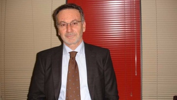 Την υποψηφιότητα του για τις εκλογές του δικηγορικού συλλόγου ανακοίνωσε ο Φώτης Κωστόπουλος