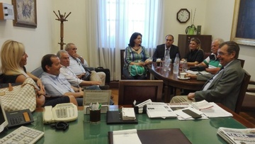 Προ-συνεδριακός «πρωινός καφές» του Δ. Κρεμαστινού στη Βουλή με τους συνέδρους από τα Δωδεκάνησα