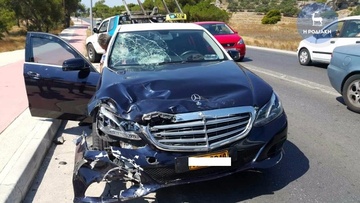 Σοβαρό τροχαίο ατύχημα πριν απο λίγο στην Ρόδο (φωτο)