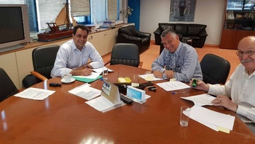 Ν. Σαντορινιός: «Υδατικά αυτόνομο το Καστελλόριζο μέσω της υπογραφής σύμβασης για εγκατάσταση μονάδας αφαλάτωσης»