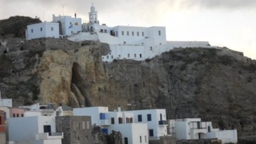 Δεκαπενταύγουστος: Η Νίσυρος τιμά την Παναγία Σπηλιανή