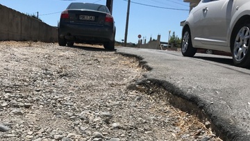 Δεν τα βλέπουν αυτά οι αρμόδιοι στη Ρόδο;