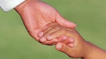 Ώρες αγωνίας για 5χρονο αγοράκι από Κω που τραυματίστηκε από άλογο