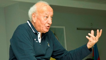 Στα Τίρανα ο  Θανάσης Παπαγεωργίου