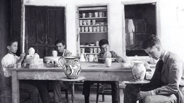 Η συναρπαστική ιστορία του εργοστασίου Κεραμικών της Ρόδου Icaro – Ίκαρος 