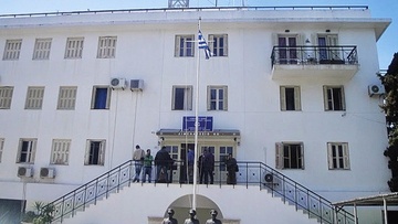 Μηχανική βλάβη σε  τουριστικό πλοίο