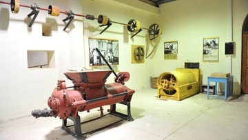 Συγκεντρώνουν υπογραφές στις Φάνες για το  «Μουσείο Κρασιού»