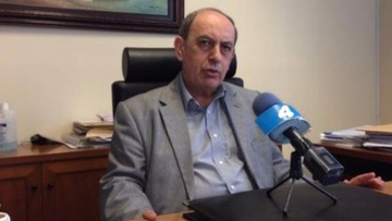 Διαψεύδει ο Βασίλης Παπανικόλας