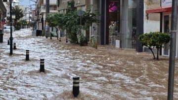 Η περίπτωση της ανθρωπιστικής και περιβαλλοντικής  καταστροφής στη Μάνδρα και η κατά συρροή αυθαιρεσία