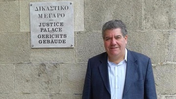 Ο Βασίλης Περίδης είναι ο νέος πρόεδρος του δικηγορικού συλλόγου της Ρόδου