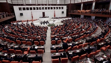 Άγριος καβγάς στην τουρκική βουλή για τα νησιά του Αιγαίου