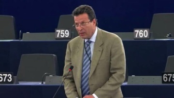 Στο προσφυγικό - μεταναστευτικό ο ένας καταγγέλλει τον άλλον 