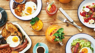 Sunday brunch με άρωμα "Αγίου Βαλεντίνου" στο Bellevue 