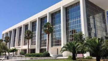 Αναίρεση απόφασης για υπεξαίρεση ζητά φοροτεχνικός