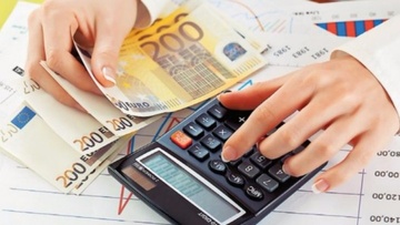 Φορολογικές δηλώσεις 2018:  Πώς θα έχετε έκπτωση έως 2.100 ευρώ