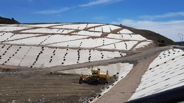 Τον ΧΥΤΑ Νότιας Ρόδου εγκαινίασε σήμερα ο Περιφερειάρχης Γιώργος Χατζημάρκος