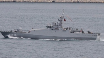 Μέχρι και στο λιμάνι της Καλύμνου έφτασε τουρκικό πολεμικό πλοίο