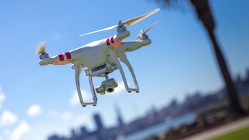 Περίεργη υπόθεση με χειριστή drone που συστήθηκε ως δημοσιογράφος της «Ροδιακής»