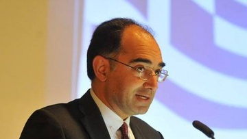 Κώστας Μπιζάς: «Τις αναφορές περί αλαζονείας και ανοησίας, τις επιστρέφω στον ή στην συντάκτρια της παραπλανητικής και πολιτικά καταδικαστέας ανακοίνωσής τους»