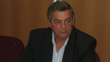 Στέργος Στάγκας: «Μόνο εσύ, Γιώργο Νικητιάδη, κοροϊδεύεις την κοινωνία και με ψέματα πολιτεύεσαι»