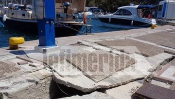 Κατεστραμμένη παραμένει η προβλήτα στο λιμάνι της Κω από τον περσινό σεισμό