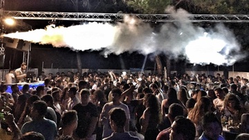 Ξεκινάει το Anw Katw Open Air Club στον Άγιο Σουλά