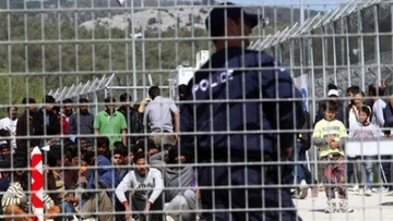 Άμεση αποσυμφόρηση των νησιών του Αιγαίου για λόγους εθνικής ασφάλειας