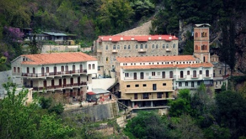 Οι Παναγίες των βράχων