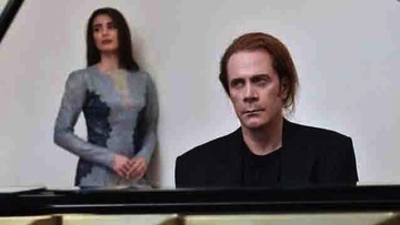 Ο διεθνούς φήμης πιανίστας και  συνθέτης,  Στέφανος Κορκολής στη Ρόδο