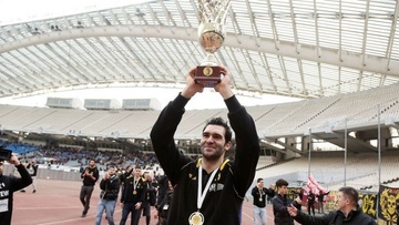 Κι επίσημα στα θαλασσί ο Δημήτρης Μαυροειδής