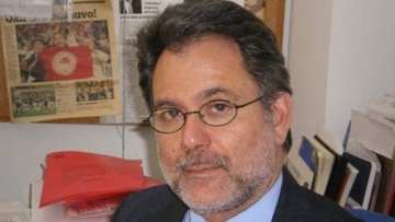 Χριστοφής Κορωναίος: Στο εξωτερικό έχω μάθει να δουλεύω οργανωμένα
