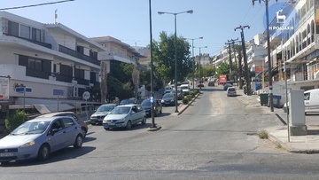 Ρόδος:  "Πλημμύρισε" με... πετρέλαιο η οδός Στέλιου Κωτιάδη 